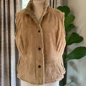 VINTAGE Eddie Bauer large washable suede and faux fur vest